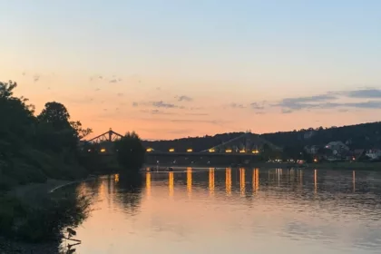 Sonnenuntergang an der Elbe in Blasewitz