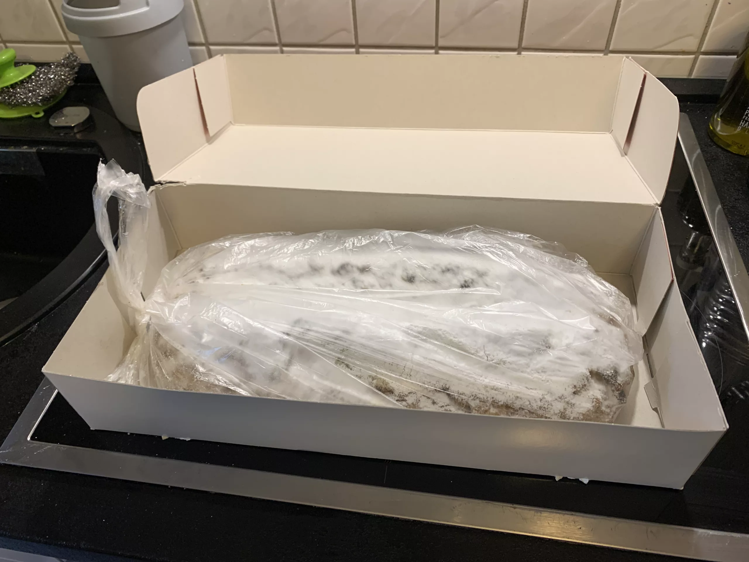 Christstollen fertig für das Lagern