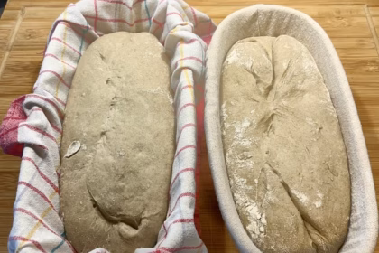 Wann ist der Brotteig reif fürs Formen?