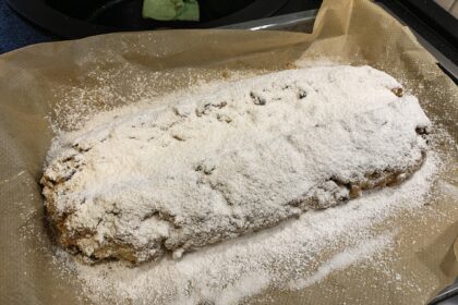 Zucker ist in aller Munde – welche Arten Zucker gibt es eigentlich? 4 Zucker ist nicht gleich Zucker. Es gibt verschiedene Arten von Zucker, die chemisch unterschieden werden und unterschiedlich vom Körper in Energie verwandelt werden. Hier ist eine kleine Übersicht dazu. Im Video erfährst Du welche Arten von Zucker für unsere Ernährung relevant sind.