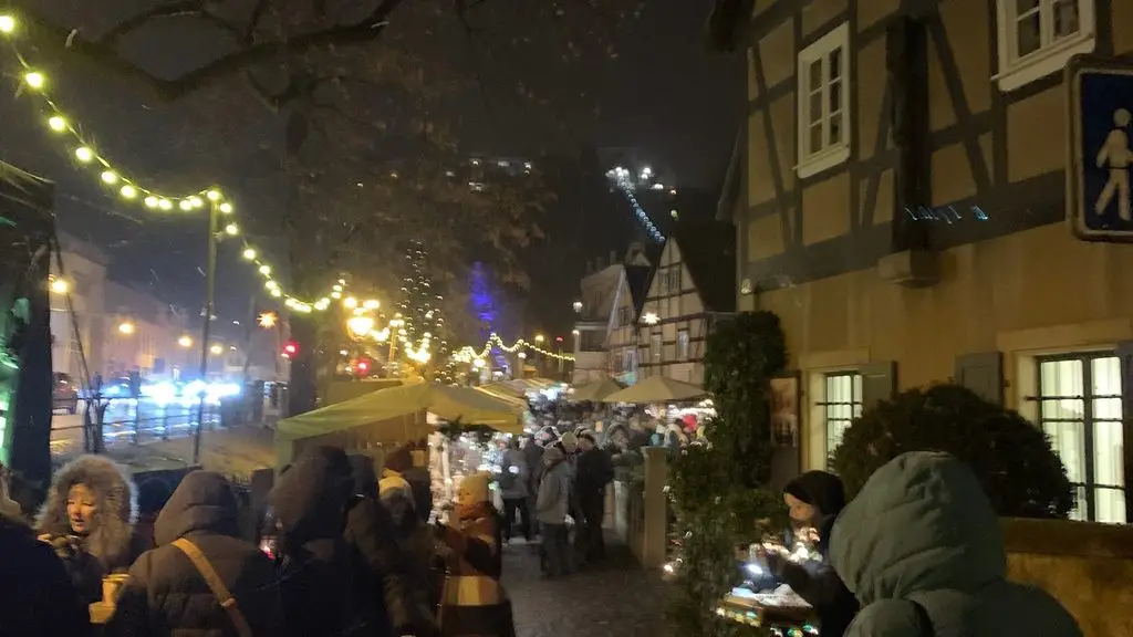 Öffnungszeiten der Dresdner Weihnachtsmärkte 2026 2 28. Elbhangfest-Weihnachtsmarkt Loschwitz