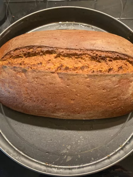 Das Roggenbrot ist fertig