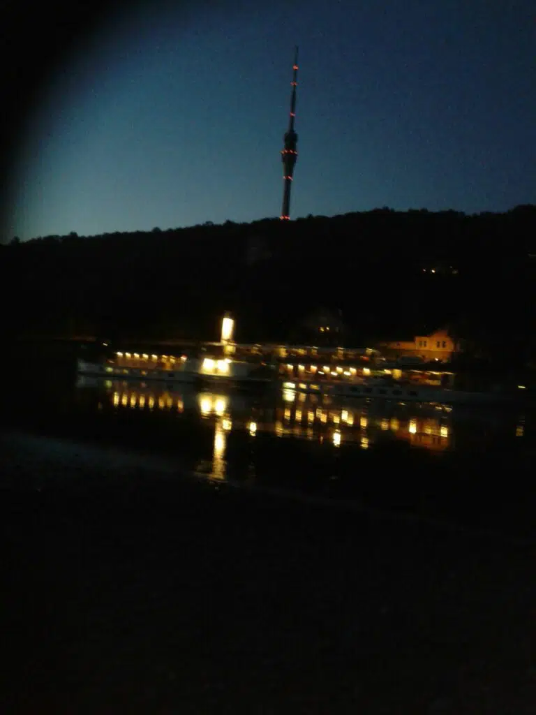 Elbe bei Nacht